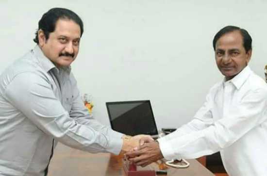 Actor Suman adores CM KCR