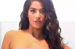 Shocking! Model Poonam Pandey is no more 