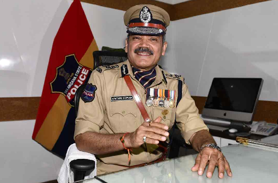 Cong vehicles stopped: Khammam DGP condemns fake news
