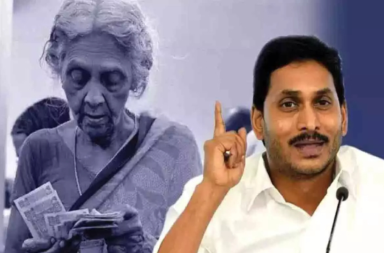 Pensioners Carried Out On Bed, As Volunteers Not Allowed To Distribute Pensions In Andhra