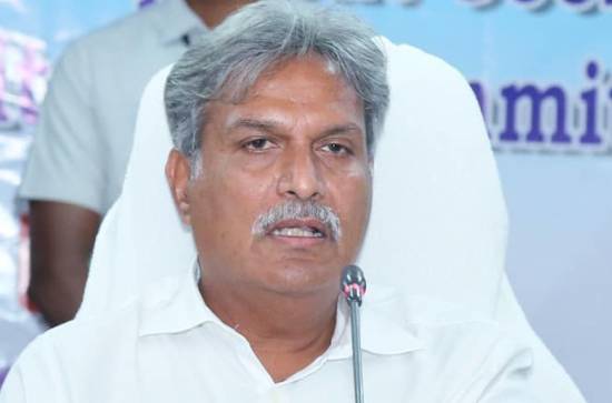 Shocking: No Ticket For Kesineni Nani