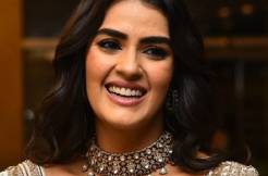 'Eagle' has a unique treatment of romance and love: Actress Kavya Thapar