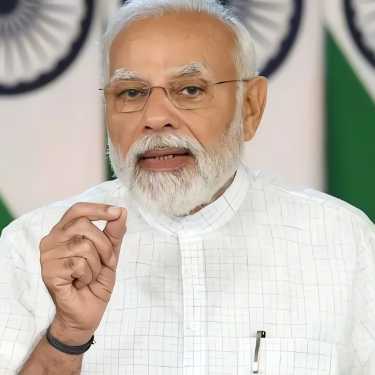 Modi's 'Turmeric' reference piques doctors, Opposition