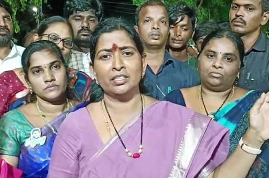 TDP loyalists attack Home Minister Tanethi Vanitha