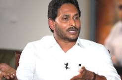 Staggering difference between Jagan and CBN's Interviews?