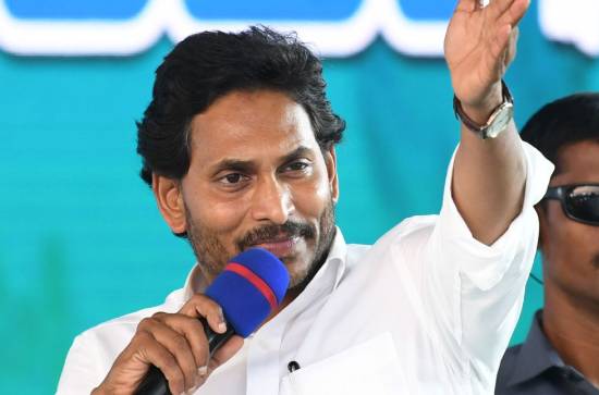 I laughed when Naidu promised Rs.10,000 to volunteers: CM Jagan