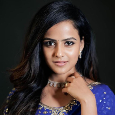 Glam Shot: Vaishnavi Chaitanya aces semi-traditional look