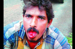 Person cuts his tongue in Banjara Hills over Andhra Politics