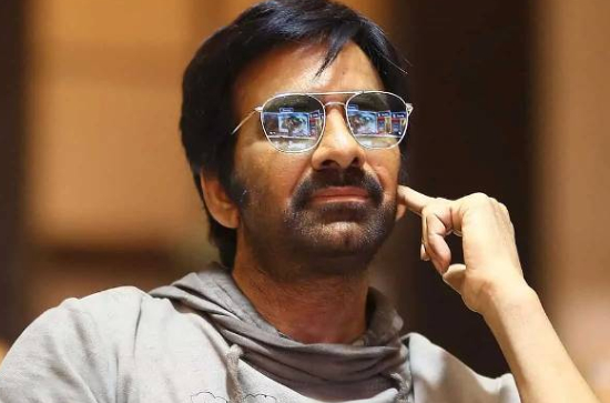 Ravi Teja complains about 'too many review writers' 