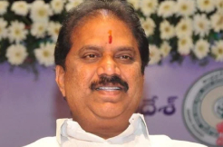 The attacker fled from the spot; YCP leaders suspect TDP is behind attack on Jagan