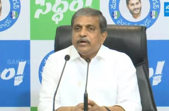 YCP complains against Chandrababu and Pawan Kalyan to EC over Jagan's attack