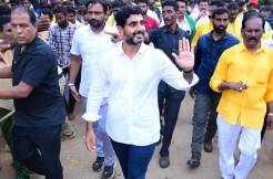 Shocking Difference: Jagan at 3K and Lokesh at 3K