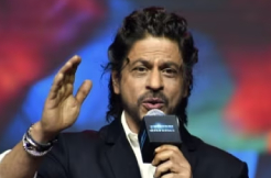 Shah Rukh Khan confirms release date of 'Dunki' 