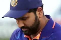 Indian crowds gave a bitter pill to fanatical Pakistani cricketers: Netizens 