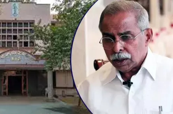 No one is entitled to step into the shoes of the court : Kadapa district Court