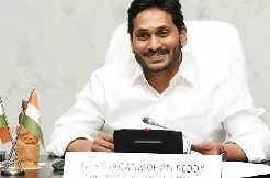 CM disburses Jagananna Thodu funds