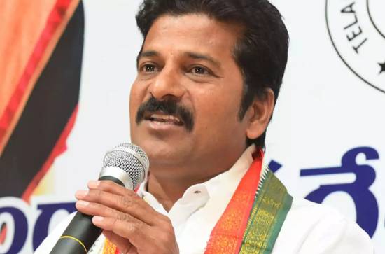 Telangana Congress scared of CBN effect, moves away