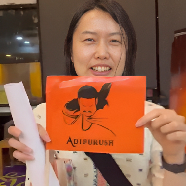 Prabhas’ fan travels from Tokyo to Singapore only to watch Adipurush!