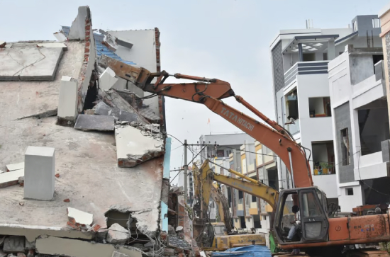 HYDRAA demolitions at Kukatpally leave residents shocked, broken