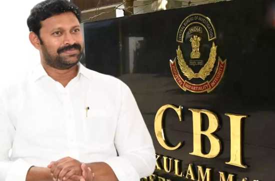 Avinash Reddy attends CBI investigation