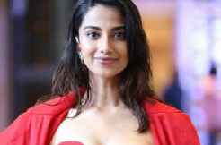 Meenakshi Chaudhary: Two releases on Diwali! 