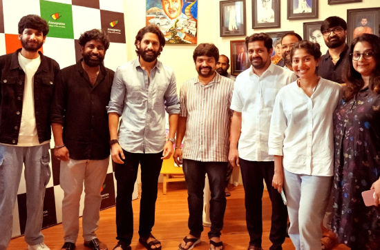 Naga Chaitanya, Sai Pallavi shower congratulations on 'AAY' after special show