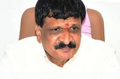Telangana Congress gives golden ticket to Mynampally