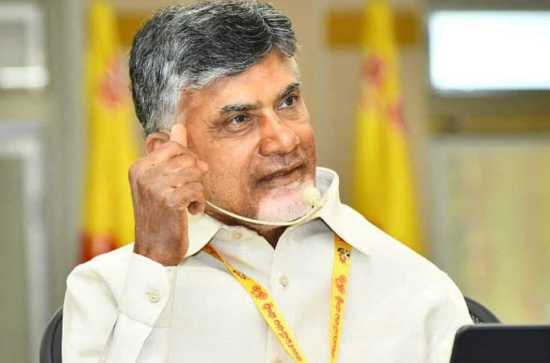 What's Up: CBN criticizes Jagan. Praises KCR