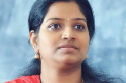 Kadiyam Kavya Drops From Candidacy, Big Shock To BRS?