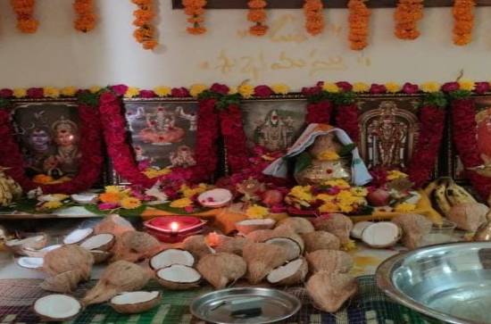 Female producer Lakshmi to make movies under Sri Kamalahasini Movie Makers