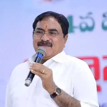 Errabelli empowers rural women in TS, shares some good news