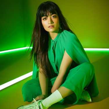 Glam Shot: Rashmika is outstanding in her new summer collection wear