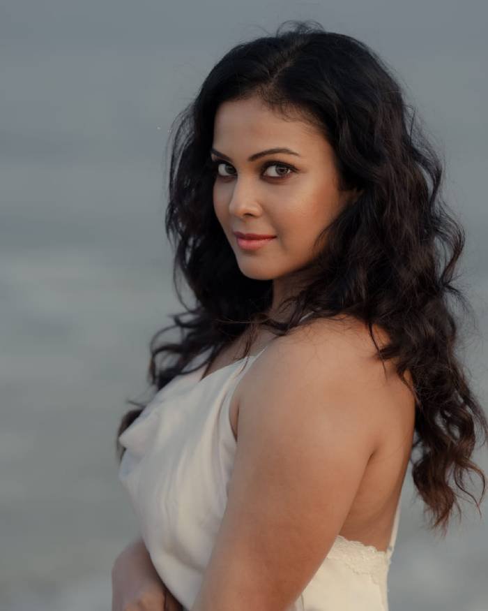 Chandini_Tamilarasanl3