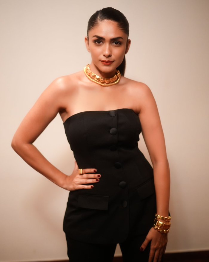Mrunal-3