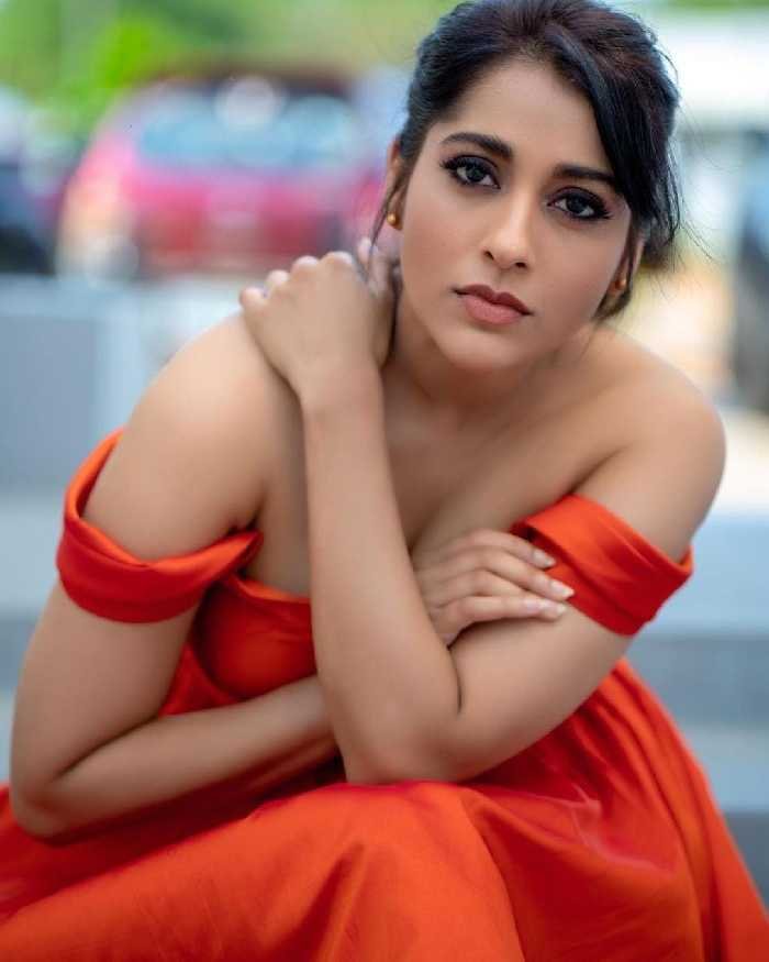 Rashmi-Gautam-12