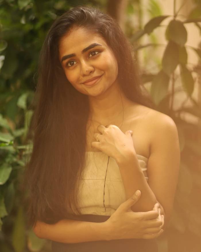 Sharnita_Raviws3