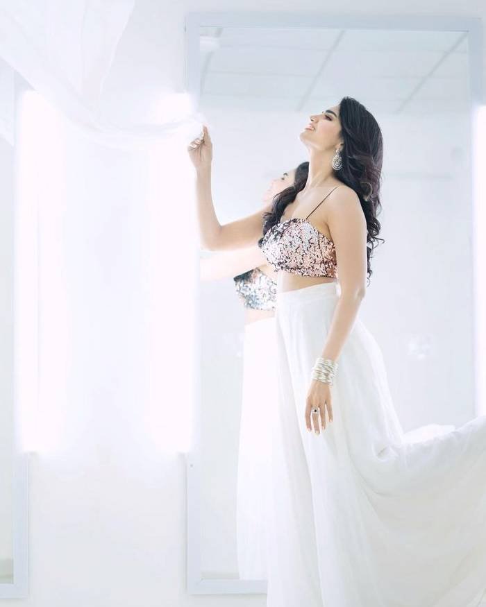 varsha_teluguvox_10