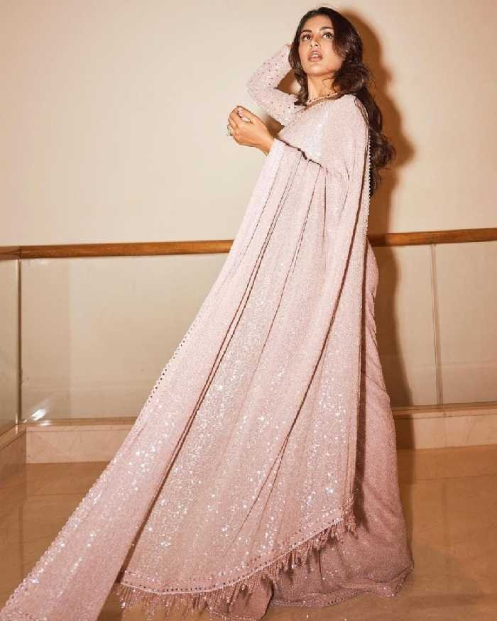 Samyuktha-Menon-4